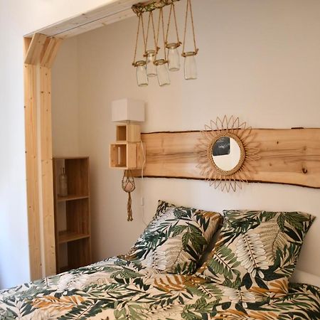 Le Cabanon H24,Atypique,Cosy,Port,Plage,Wifi,Netflix ラ・セーヌ・シュル・メール エクステリア 写真