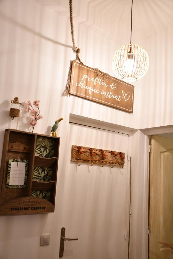 Le Cabanon H24,Atypique,Cosy,Port,Plage,Wifi,Netflix ラ・セーヌ・シュル・メール エクステリア 写真