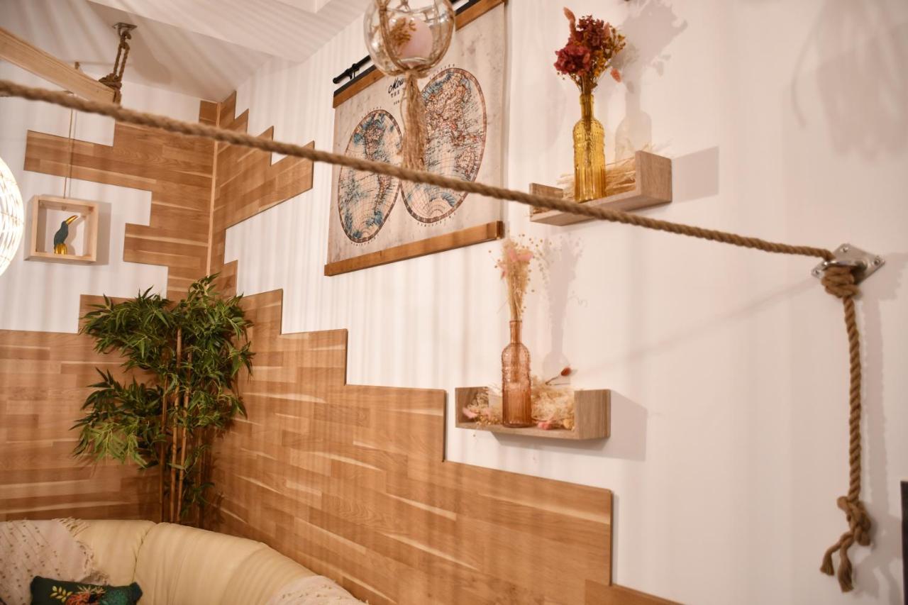 Le Cabanon H24,Atypique,Cosy,Port,Plage,Wifi,Netflix ラ・セーヌ・シュル・メール エクステリア 写真