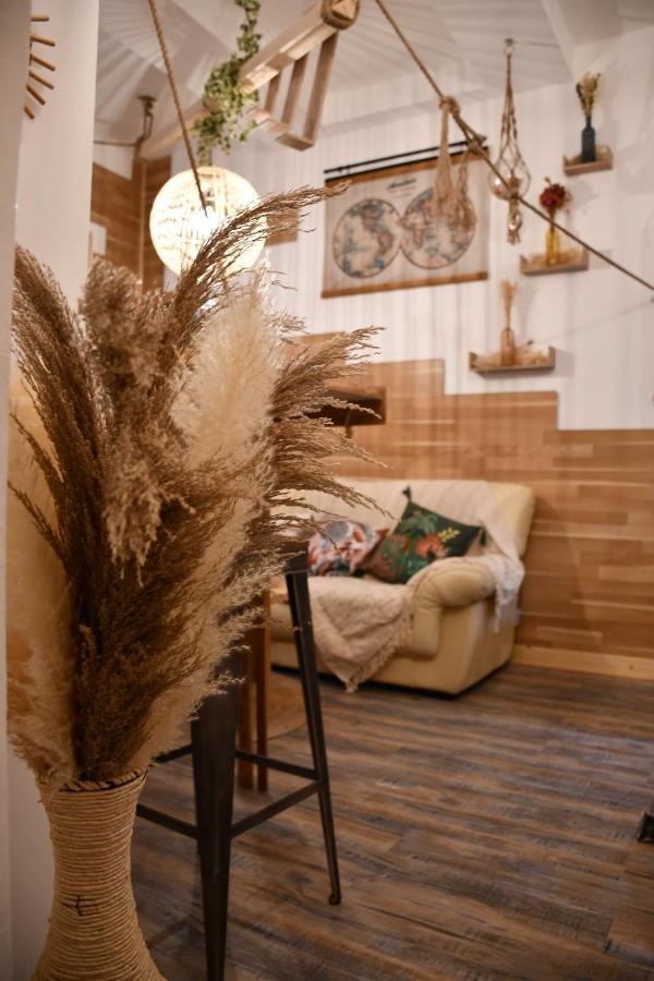 Le Cabanon H24,Atypique,Cosy,Port,Plage,Wifi,Netflix ラ・セーヌ・シュル・メール エクステリア 写真
