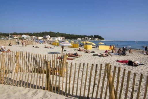 Le Cabanon H24,Atypique,Cosy,Port,Plage,Wifi,Netflix ラ・セーヌ・シュル・メール 部屋 写真